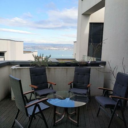 Apartment Morski Cvet Capodistria Esterno foto